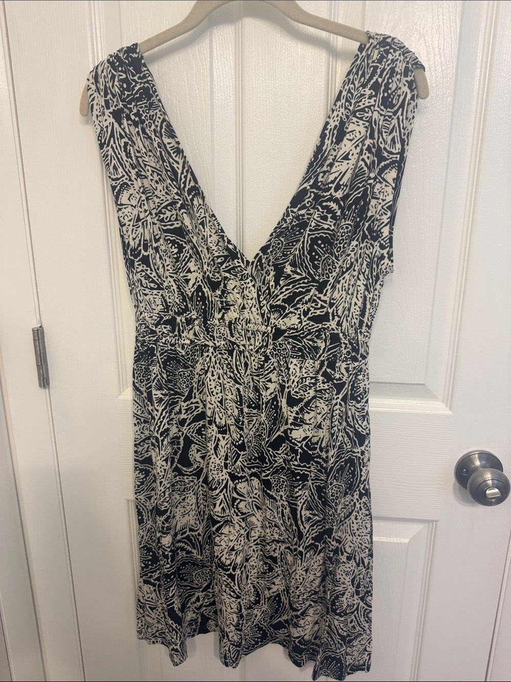 LOFT Black and White Floral V-Neck Midi Dress